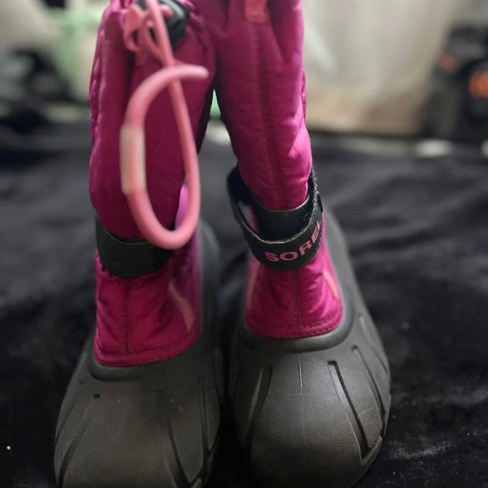 Sorel Fuchsia and White Winter Boots